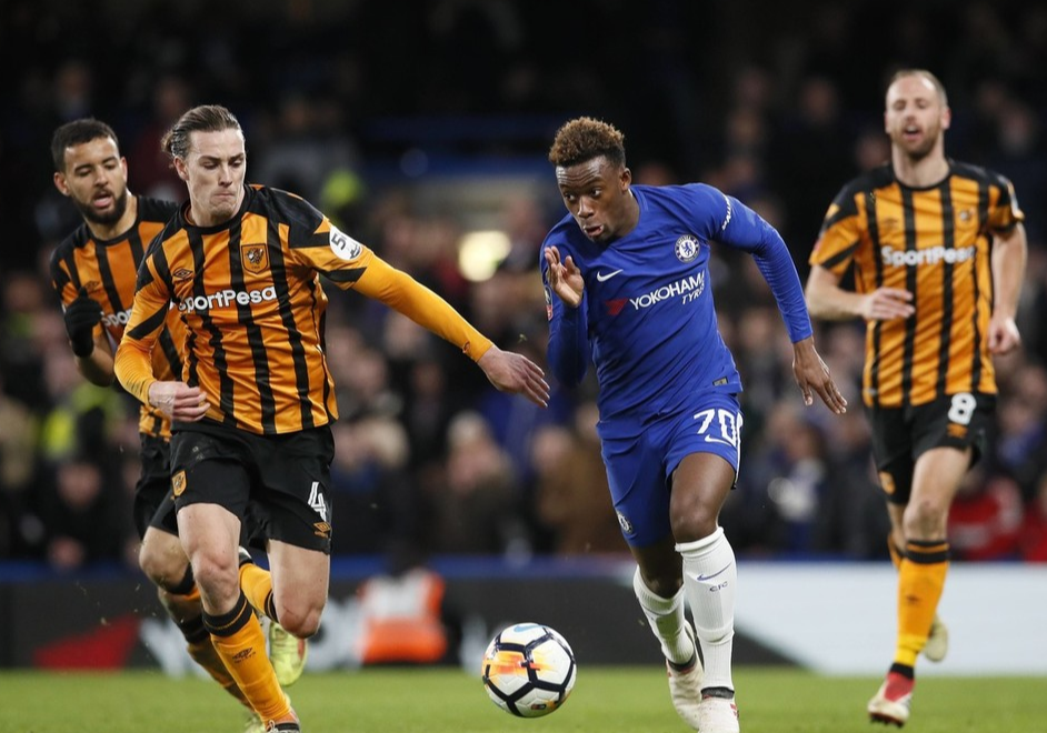 雷速体育下载-维罗纳主场力克AC米兰，引发意外惊喜