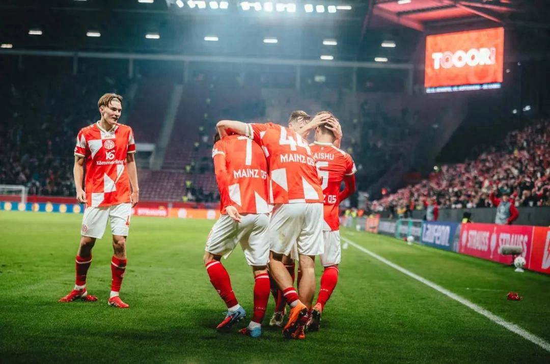 雷速体育-韩国队逆转葡萄牙队，波尔统治全场