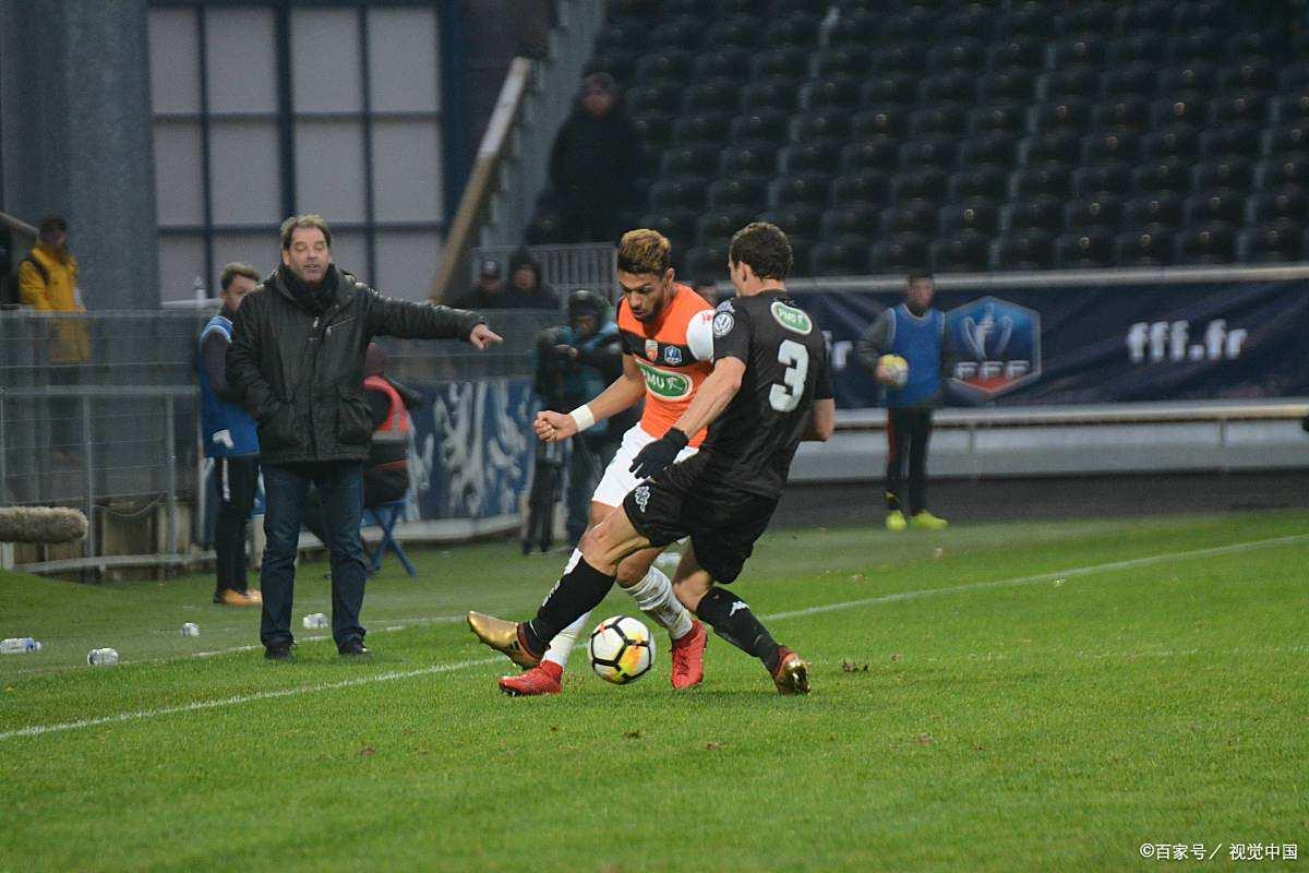 里尔主场迎战雷恩，豪取联赛领先地位