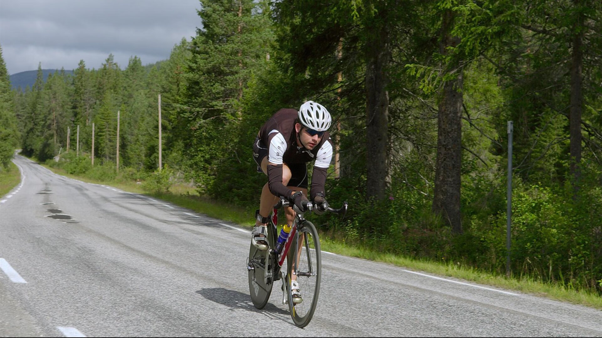 欧冠半决赛焦点战，尤文图斯如何以坚韧与智慧拿下皇马
