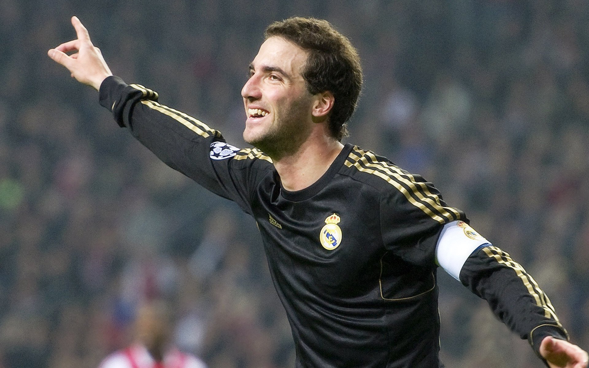 奇迹之夜，印度板球绝杀法国，李梓嘉羽坛刷新纪录的双重震撼