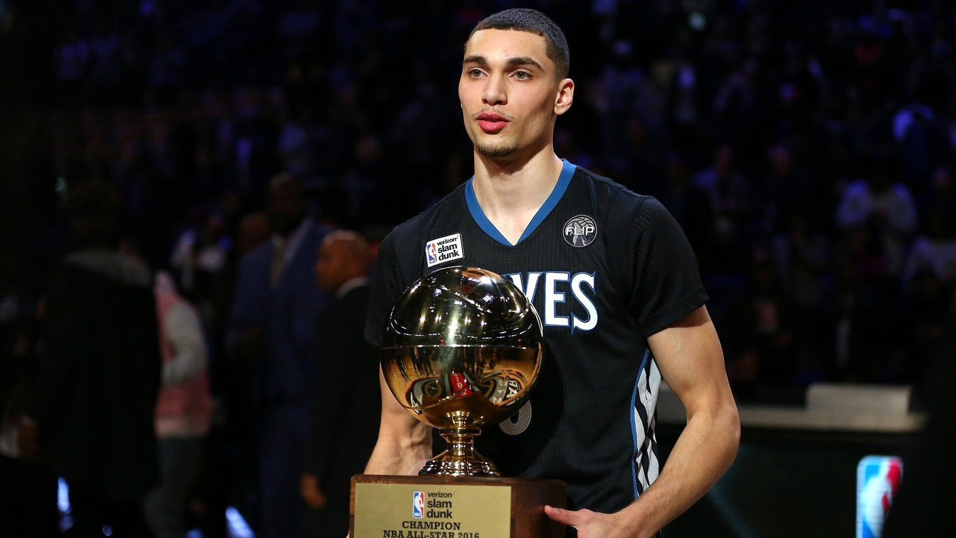 绝杀与制胜，从绿茵场到乒乓桌的瞬间永恒