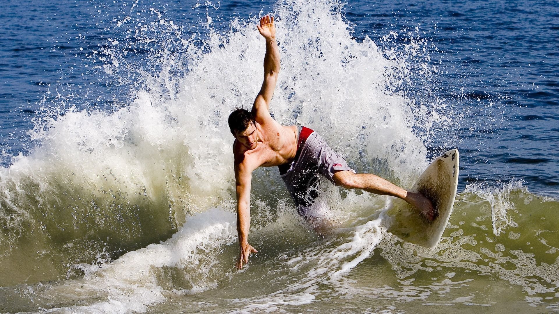 红土之王与硬地之巅，蒙特卡洛的鏖战，如何点燃了美网的烈焰